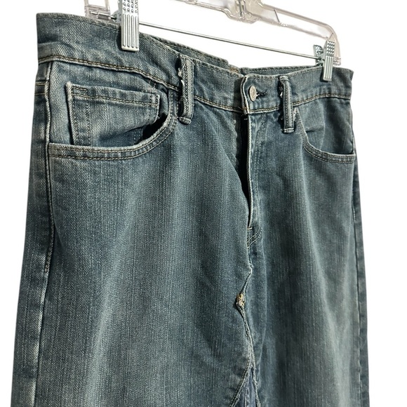 Levi's Iconic Mid Rise Slide Slit Maxi Denim Skirt Depressed Size 30 X 32 - Picture 4 of 9